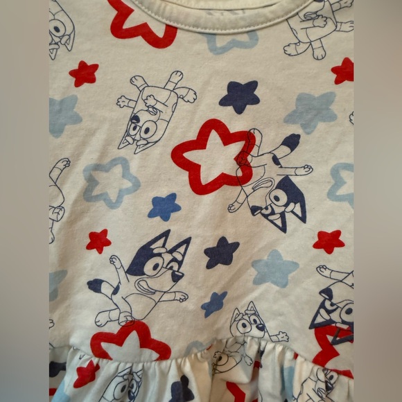 Girls Bluey Shirt - Picture 2 of 4